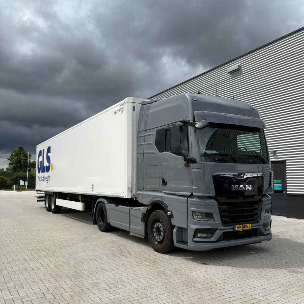 GLS vrachtwagen